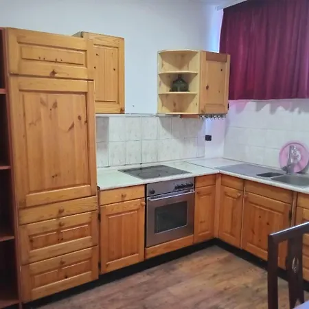 Alojamento de Acomodação e Pequeno-almoço 1 Minute From City Center - Double Size Bed 3*
